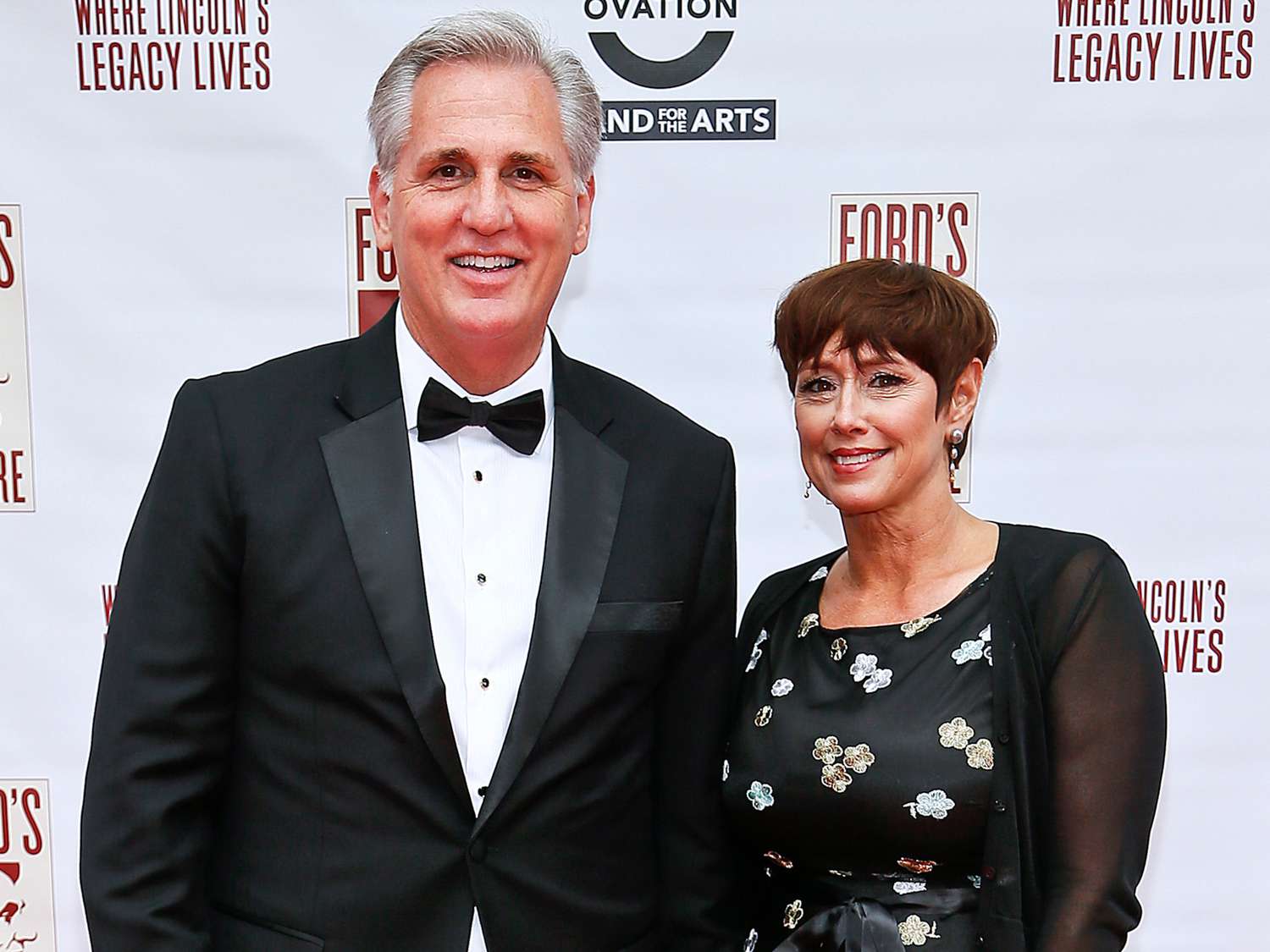 kevin mccarthy wife age